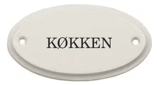 Dørskilt i hvidlakeret messing. Oval form. 80 x 40 mm